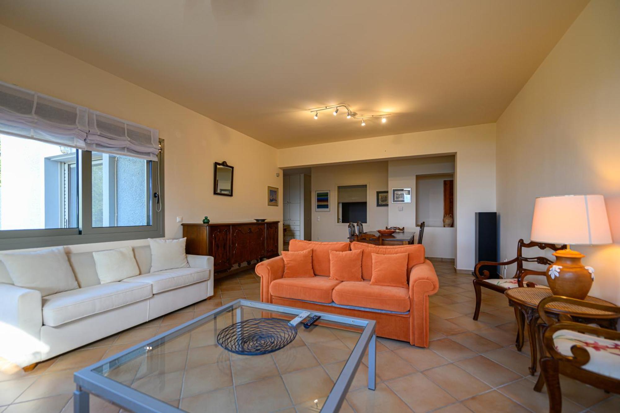 Mani Tower Villa Akrogiali エクステリア 写真
